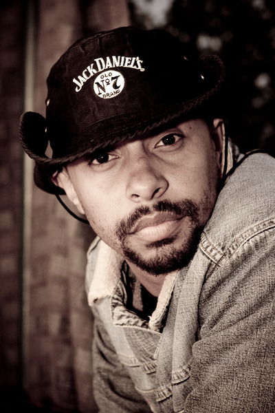 Виктор Абуса