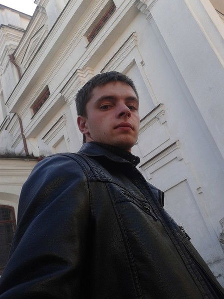 Женя Никитин