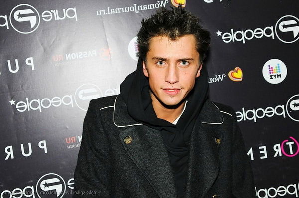 Макс Морозов