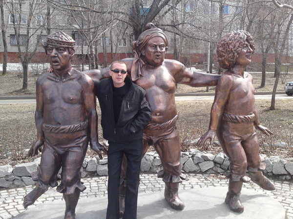 Денис Сахаров