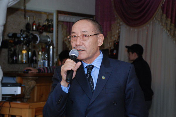 Утеген Джумашев