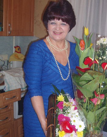 Валентина Команица