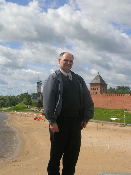 Альберт Матюшин