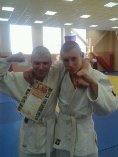 (+Лютый Тёмыч+)