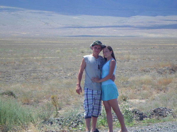 Денис @)--)--)----