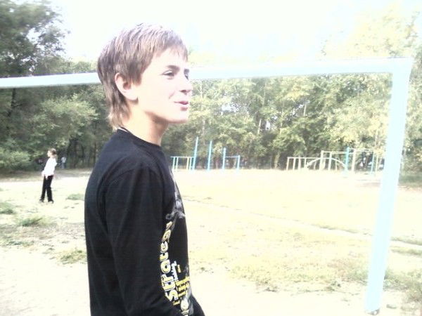 Андрей Степанов