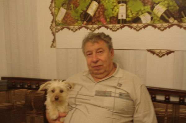 Александр Милосердов