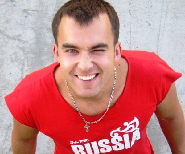 Роберт Михайлов