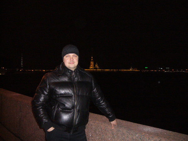 Павел Непомнящий