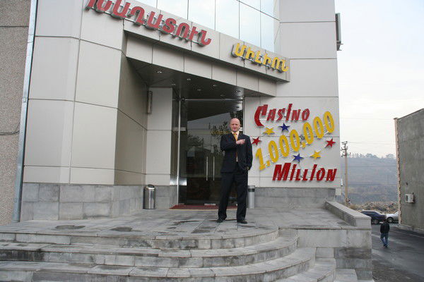 Николай Ник