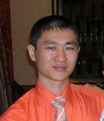 Виталий Хан