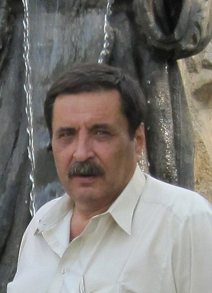 Владимир Захарян