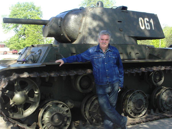 Николай Львов