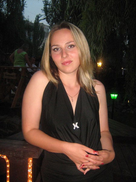 Елена Шариюс