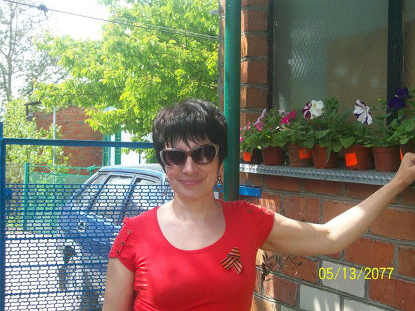 Анна Яценко