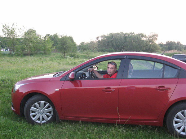 Дмитрий Изварин