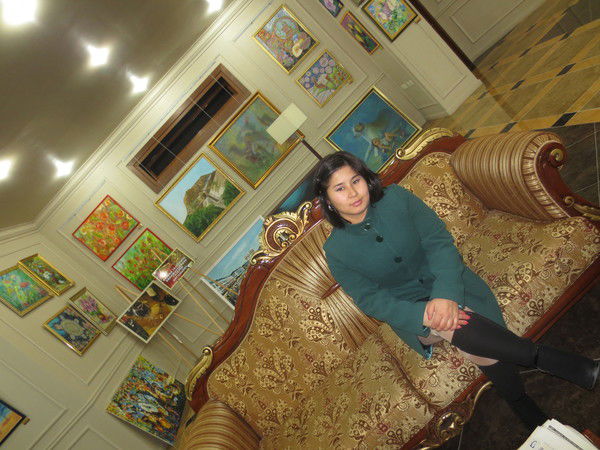 Айман Есенова