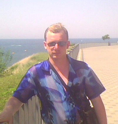 Александр Каморко