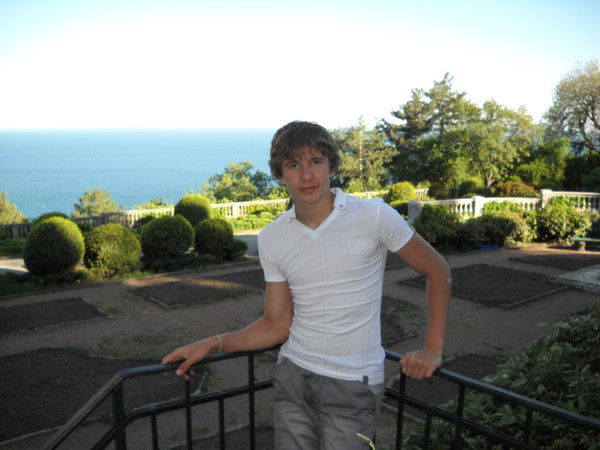 Алексей Баринов