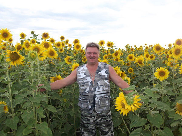 Олег Карпов