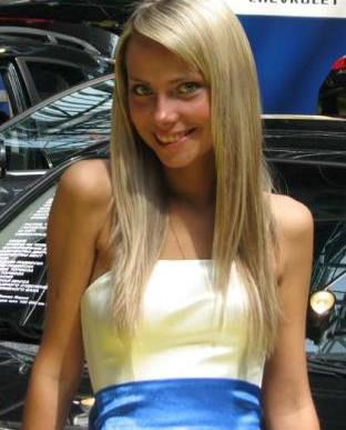 Ксения Неопределилась))