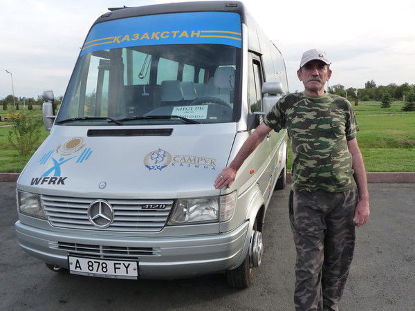 Александр Власов