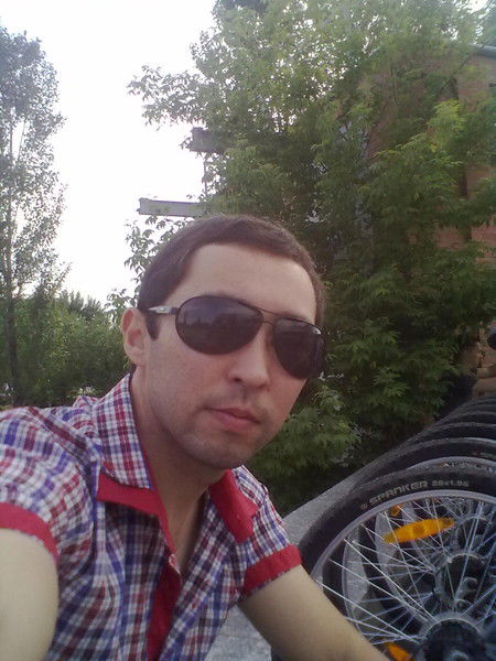 Досымжан Утешов