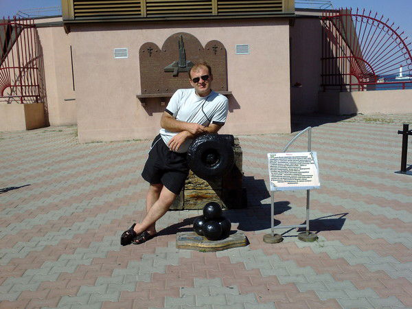 Геннадий Ярмуратий