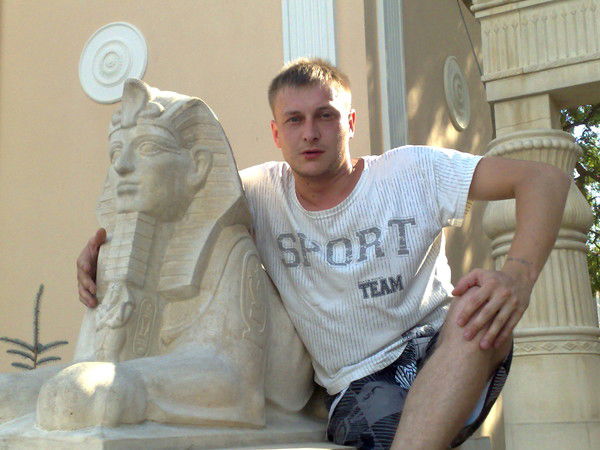 Анатолий Коротков