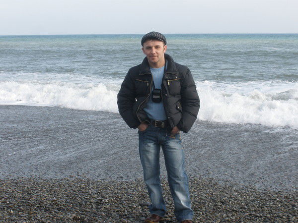 Юрий Перяев