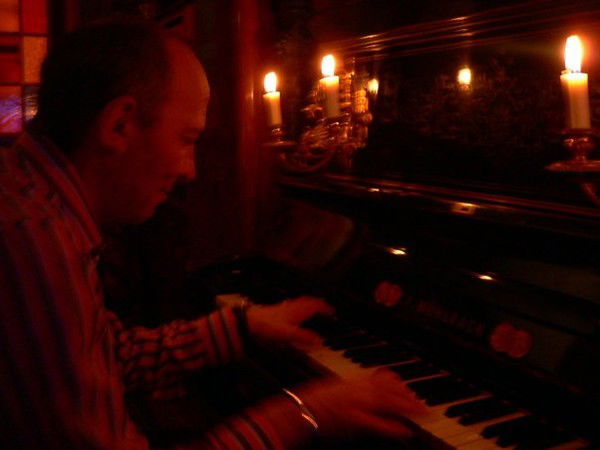 Александр Кушнир