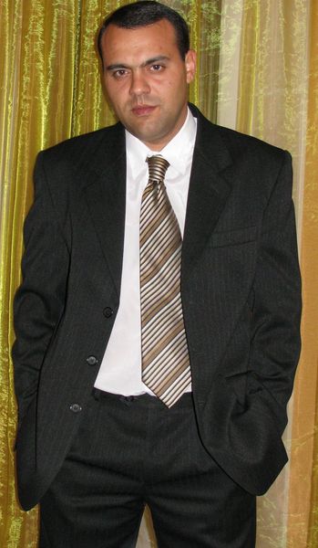 Андрей Велиев