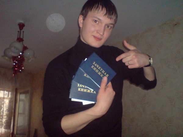 Антон Золотарев