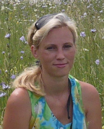 Неизвестно Неизвестно