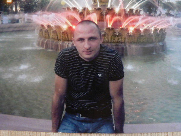 Евгений Белов