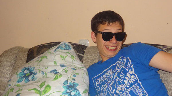 Даниил Холов