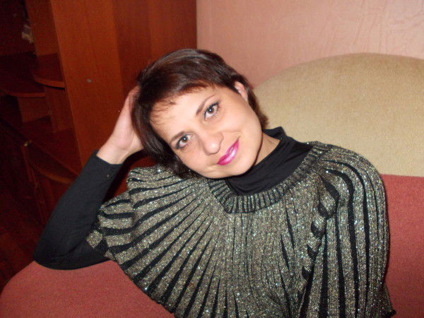 Елена Непомнящих