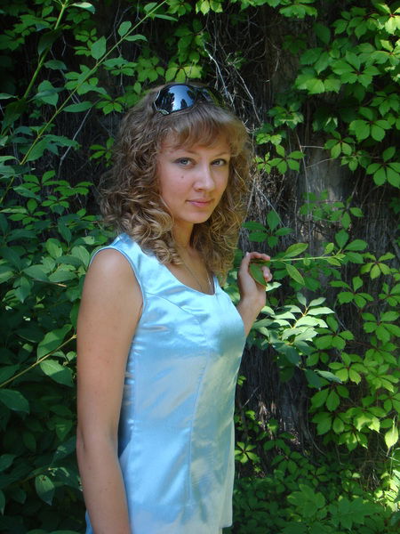 Лена Селищева