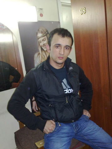 Жамшид Очилов