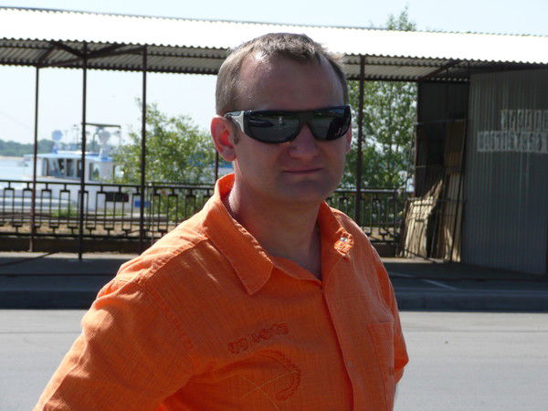 Александр Кулаков