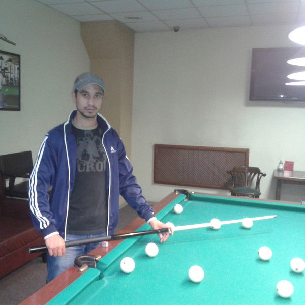 Азиз Ахмедов