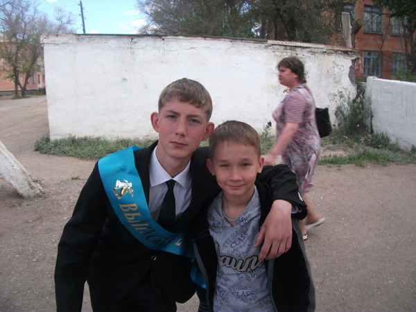 Владик Карих