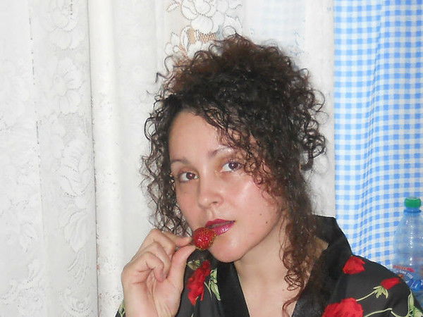 Анна Сукрут