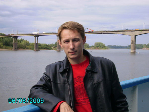 Александр Иванов