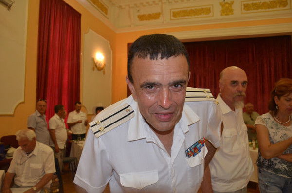 Юрий Антипин