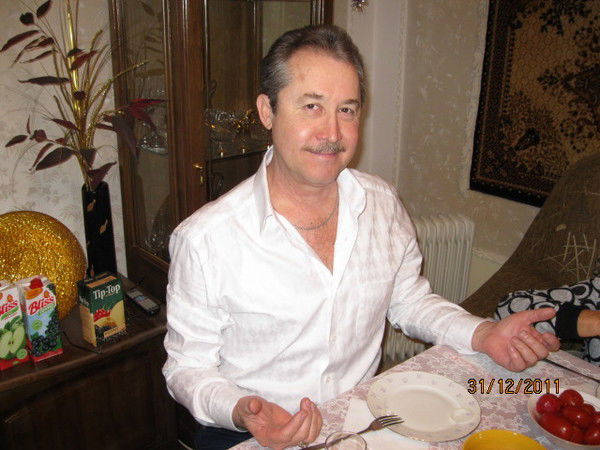 Рустам Якубов