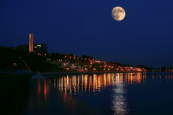 Максим Маркин