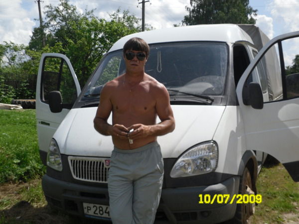 Виталий Харламов