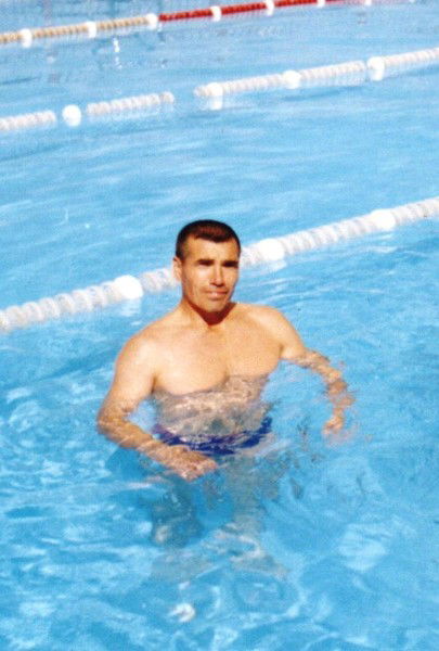 Александр Ефремов