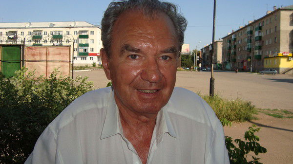 Евгений Мельников